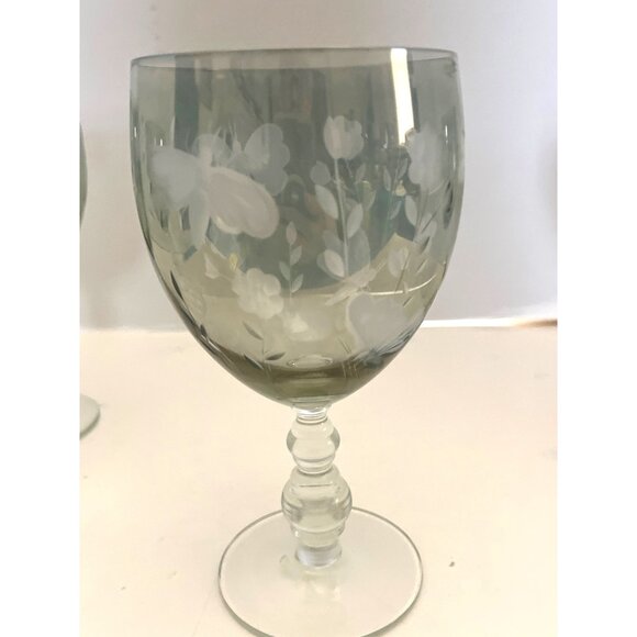 Iridescent Blue Green Wine Glasses Etched Butterfly & Flowers Set of 4 Vintage - Picture 4 of 8